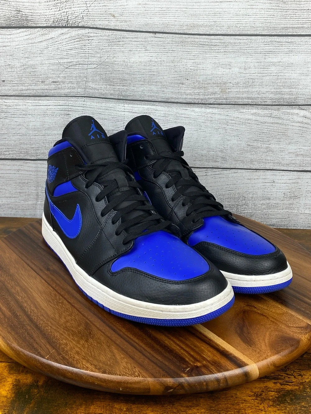 Nike Air Jordan 1 Mid Royal Blue Black Sneakers 554724-068 Men’s Shoe Size 17